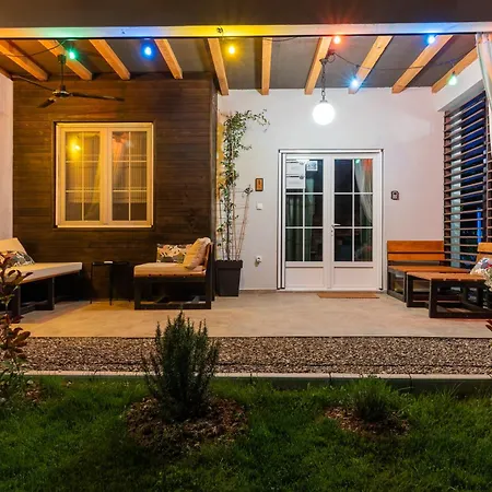 Gora 1 Apartment